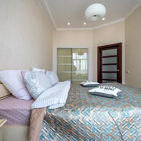 Apartamento в аркадийском дворце *