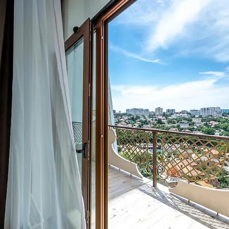 в аркадийском дворце Apartment