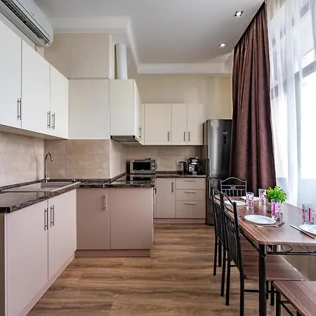 Apartment в аркадийском дворце Odesa